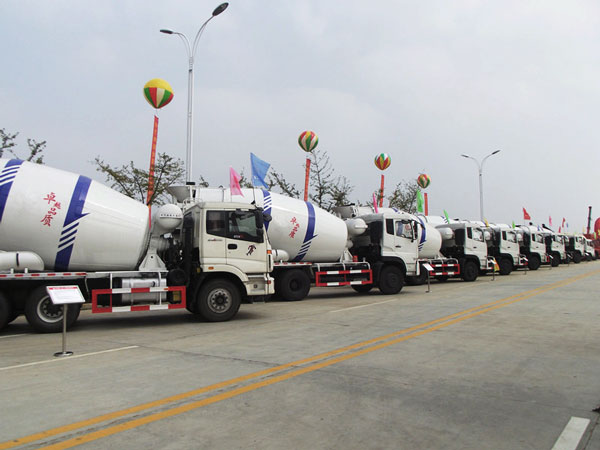 cement mixer truck